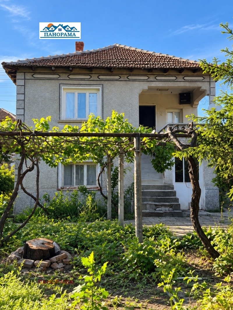 Продава КЪЩА, област Пловдив, с. Чешнегирово • 73000 € • 99148557 1 — Holmes.bg Продава КЪЩА, област Пловдив, с. Чешнегирово • 73000 € • 99148557 1