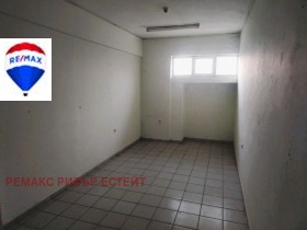 МАГАЗИН, 40 m2 - Holmes.bg МАГАЗИН, 40 m2