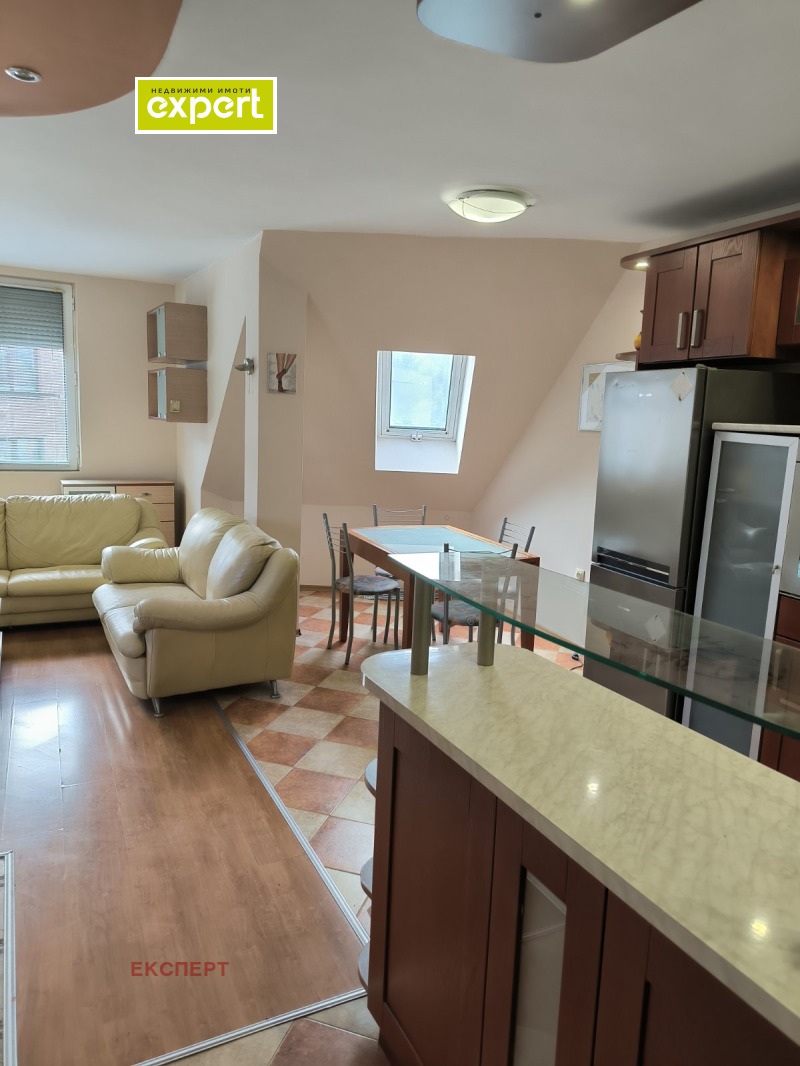 Продава 3-СТАЕН, град Плевен, Широк център • 154000 € / 301197.82 лв. • 93025407 1 — Holmes.bg Продава 3-СТАЕН, град Плевен, Широк център • 154000 € / 301197.82 лв. • 93025407 1