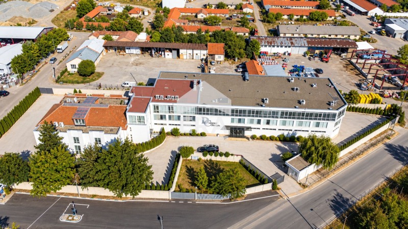 Продава ПРОМ. ПОМЕЩЕНИЕ, област София, гр. Ихтиман • 2500000 € • 37193382 1 — Holmes.bg Продава ПРОМ. ПОМЕЩЕНИЕ, област София, гр. Ихтиман • 2500000 € • 37193382 1