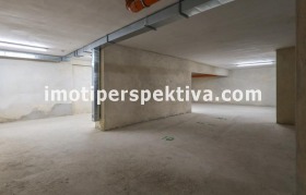 Продава гараж град Пловдив Център - [1] 