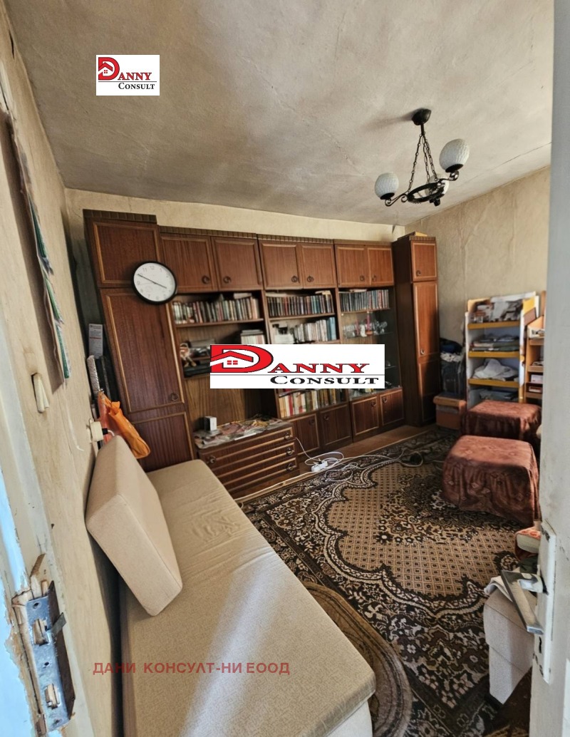 Продава КЪЩА, област Велико Търново, гр. Полски Тръмбеш • 49000 € • 19108018 1 — Holmes.bg Продава КЪЩА, област Велико Търново, гр. Полски Тръмбеш • 49000 € • 19108018 1