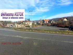 Продажба на имоти в с. Ковачевци, област Перник - изображение 14 