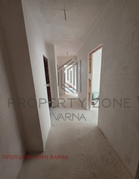 Обява Продава 3-СТАЕН,град Варна, Левски 1