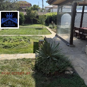 Обява Продава КЪЩА,гр. Дебелец, област Велико Търново>