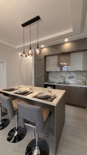 3-СТАЕН, 111 m2 - Holmes.bg 3-СТАЕН, 111 m2