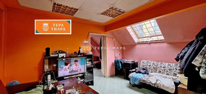 Продава 2-СТАЕН, град София, Център • 99999 € / 195581.04 лв. • 19529117 1 — Holmes.bg Продава 2-СТАЕН, град София, Център • 99999 € / 195581.04 лв. • 19529117 1