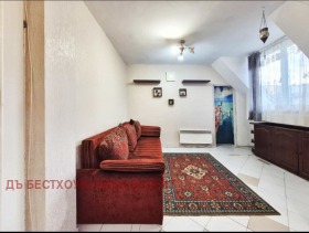 3-СТАЕН, 80 m2 - Holmes.bg 3-СТАЕН, 80 m2