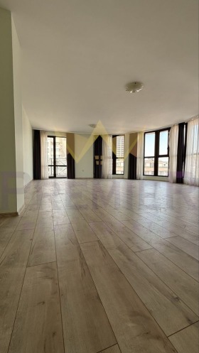 МНОГОСТАЕН, 192 m2 - Holmes.bg МНОГОСТАЕН, 192 m2