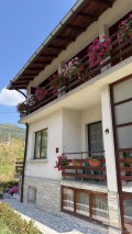 Продава КЪЩА, област София, с. Маджаре • 298000 € • 81058830 11 — Holmes.bg Продава КЪЩА, област София, с. Маджаре • 298000 € • 81058830 11