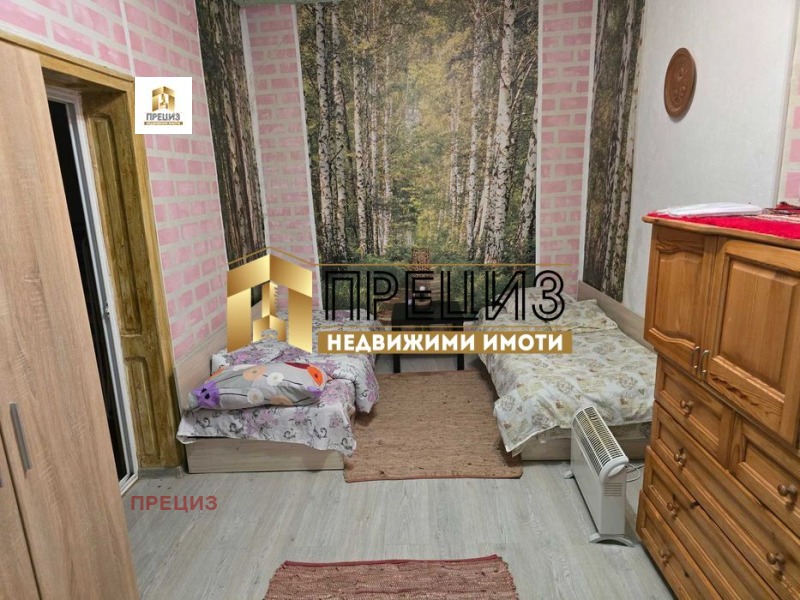 Продава КЪЩА, област Шумен, с. Драгоево • 85000 € • 84003668 1 — Holmes.bg Продава КЪЩА, област Шумен, с. Драгоево • 85000 € • 84003668 1