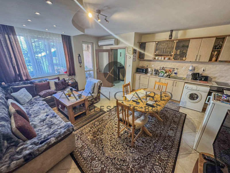 Продава 3-СТАЕН, град Пазарджик, Център • 242999 € / 475264.73 лв. • 92002838 1 — Holmes.bg Продава 3-СТАЕН, град Пазарджик, Център • 242999 € / 475264.73 лв. • 92002838 1