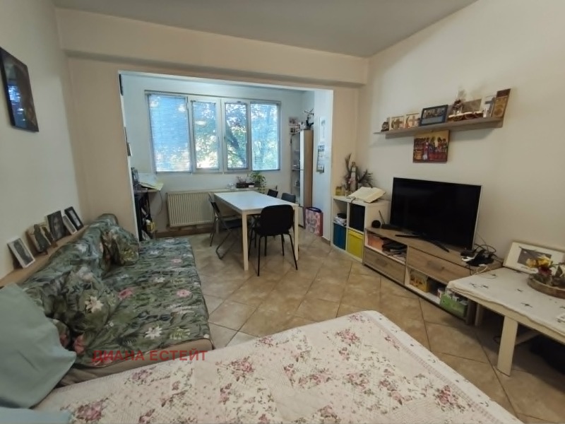 Продава 3-СТАЕН, град Видин, Васил Левски • 88000 € / 172113.04 лв. • 74941829 1 — Holmes.bg Продава 3-СТАЕН, град Видин, Васил Левски • 88000 € / 172113.04 лв. • 74941829 1