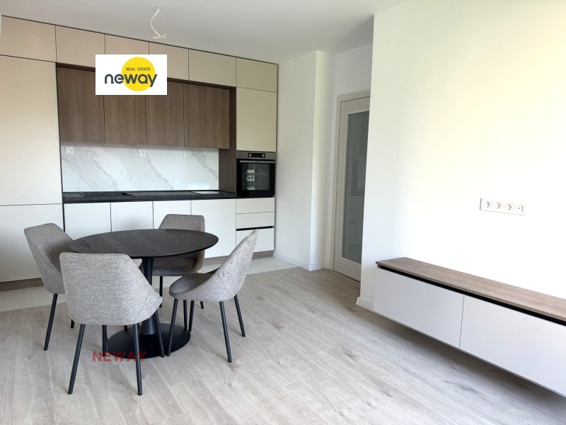 Продава 3-СТАЕН, град Плевен, Широк център • 204000 € • 36105322 1 — Holmes.bg Продава 3-СТАЕН, град Плевен, Широк център • 204000 € • 36105322 1