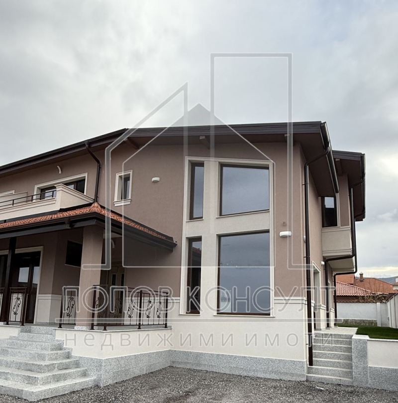 Продава КЪЩА, област Пловдив, с. Белащица • 522799 € / 1022505.97 лв. • 40266943 1 — Holmes.bg Продава КЪЩА, област Пловдив, с. Белащица • 522799 € / 1022505.97 лв. • 40266943 1
