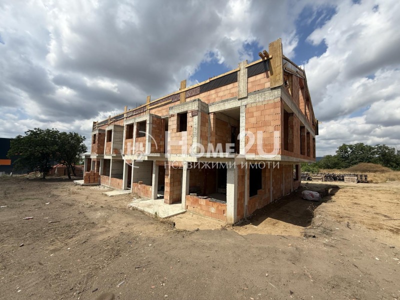 Продава КЪЩА, град Варна, м-т Ментешето • 172990 € • 75715790 1 — Holmes.bg Продава КЪЩА, град Варна, м-т Ментешето • 172990 € • 75715790 1