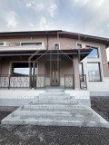 Продава КЪЩА, област Пловдив, с. Белащица • 522799 € / 1022505.97 лв. • 40266943 10 — Holmes.bg Продава КЪЩА, област Пловдив, с. Белащица • 522799 € / 1022505.97 лв. • 40266943 10