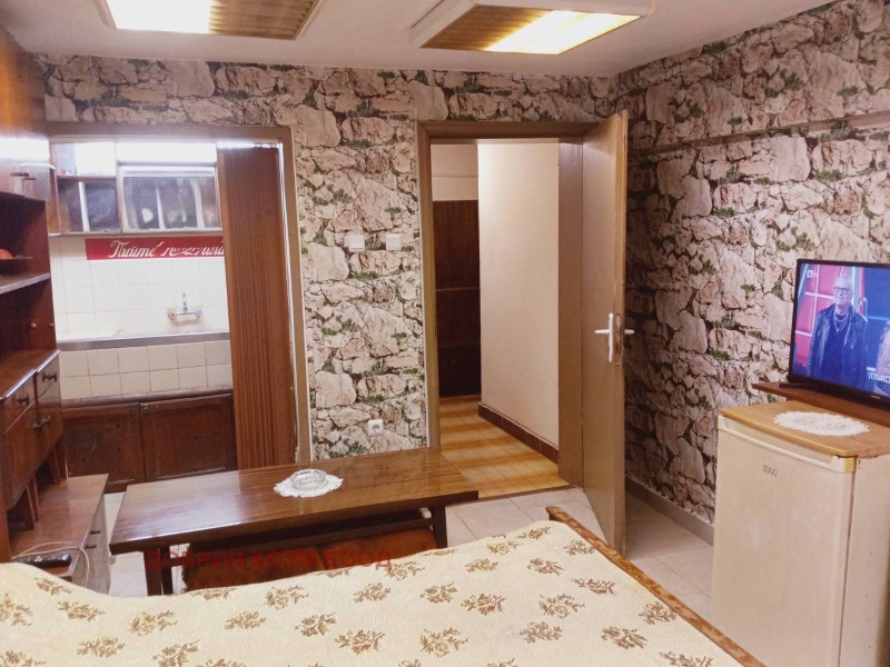 Продава ОФИС, град Добрич, Център • 32000 € • 66929703 1 — Holmes.bg Продава ОФИС, град Добрич, Център • 32000 € • 66929703 1