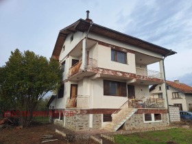 Обява Продава КЪЩА,с. Беланица, област Перник