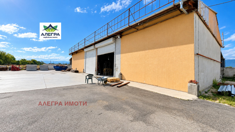 Продава ПРОМ. ПОМЕЩЕНИЕ, град Пазарджик, Ставропол • 637500 € • 40431643 1 — Holmes.bg Продава ПРОМ. ПОМЕЩЕНИЕ, град Пазарджик, Ставропол • 637500 € • 40431643 1