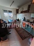 Продава КЪЩА, област Русе, с. Червена вода • 92700 € / 181305.44 лв. • 34932329 10 — Holmes.bg Продава КЪЩА, област Русе, с. Червена вода • 92700 € / 181305.44 лв. • 34932329 10