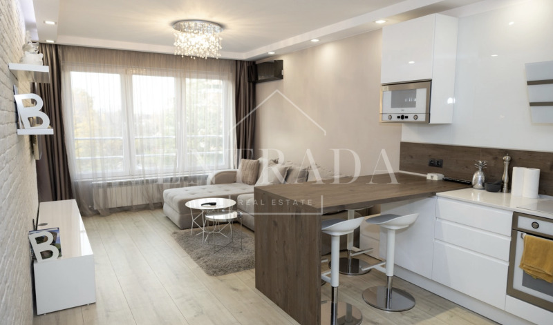 Продава 2-СТАЕН, град София, Витоша • 280000 € / 547632.40 лв. • 88251718 1 — Holmes.bg Продава 2-СТАЕН, град София, Витоша • 280000 € / 547632.40 лв. • 88251718 1