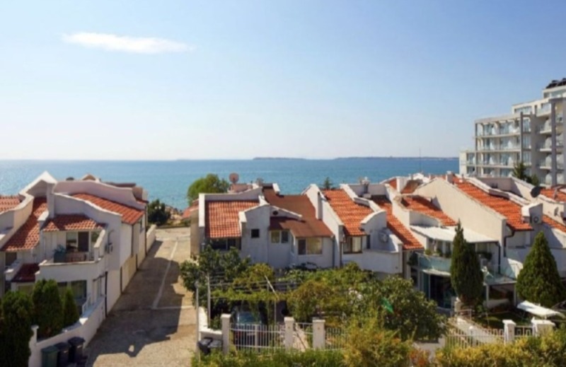 Продава КЪЩА, област Бургас, гр. Свети Влас • 283500 € • 38203027 1 — Holmes.bg Продава КЪЩА, област Бургас, гр. Свети Влас • 283500 € • 38203027 1
