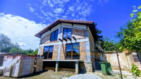 КЪЩА, 130 m2 - Holmes.bg КЪЩА, 130 m2