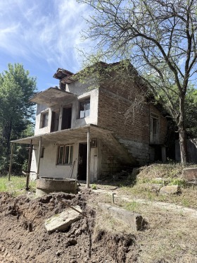 Обява Продава ПАРЦЕЛ,град Варна, с. Звездица