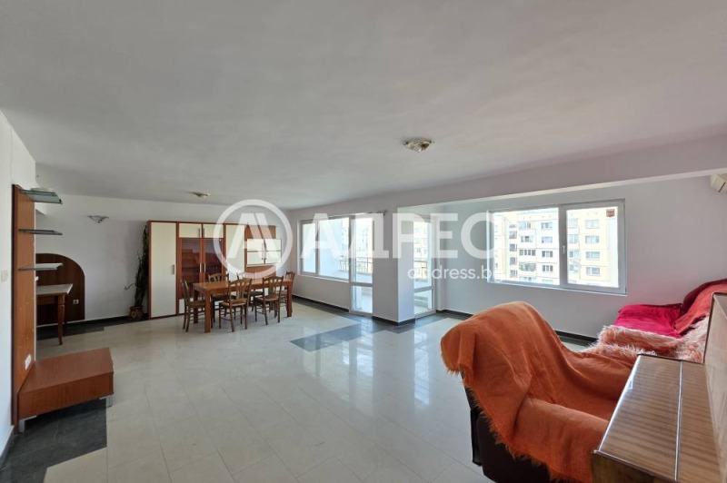 Продава 3-СТАЕН, град София, Люлин 9 • 329000 € / 643468.07 лв. • 13332400 1 — Holmes.bg Продава 3-СТАЕН, град София, Люлин 9 • 329000 € / 643468.07 лв. • 13332400 1