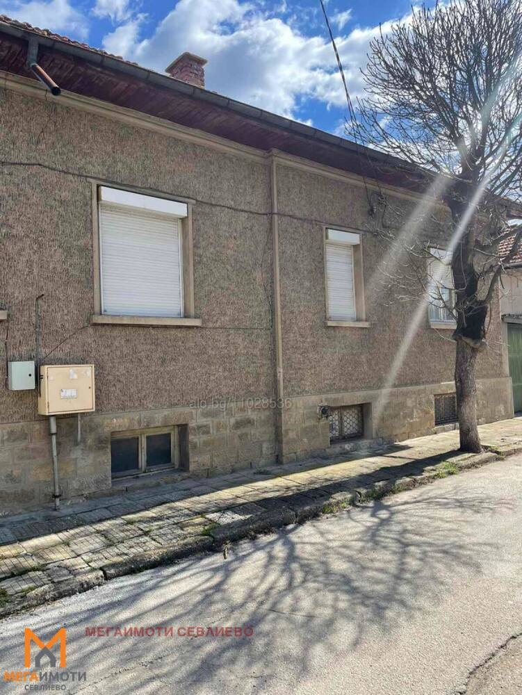 Продава Къща област Габрово , гр. Севлиево , 330 кв.м | 82356904 — Imoti.com Продава Къща област Габрово , гр. Севлиево , 330 кв.м | 82356904