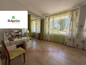 Обява Продава 2-СТАЕН,град Бургас, Сарафово