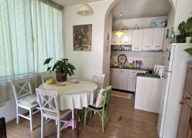 Обява Продава 3-СТАЕН,град Кюстендил, Център