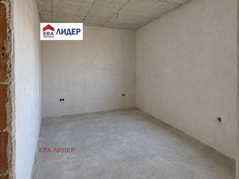 Продава 3-СТАЕН, град Русе, Център • 307050 € • 42232058 1 — Holmes.bg Продава 3-СТАЕН, град Русе, Център • 307050 € • 42232058 1