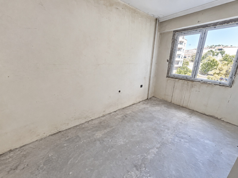 Продава 3-СТАЕН, област Стара Загора, гр. Казанлък • 83000 € • 33000282 1 — Holmes.bg Продава 3-СТАЕН, област Стара Загора, гр. Казанлък • 83000 € • 33000282 1