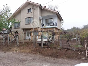 Продажба на имоти в гр. Долна Оряховица, област Велико Търново - изображение 13 