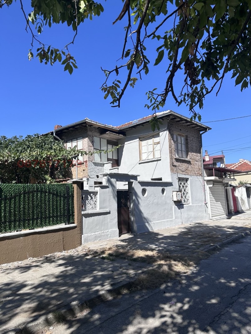 Продава КЪЩА, град Пазарджик, Руски • 62555 € • 83124975 1 — Holmes.bg Продава КЪЩА, град Пазарджик, Руски • 62555 € • 83124975 1