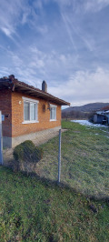 Продава КЪЩА, с. Боринци, област Сливен, снимка 3 — Bazar.bg Продава КЪЩА, с. Боринци, област Сливен, снимка 3