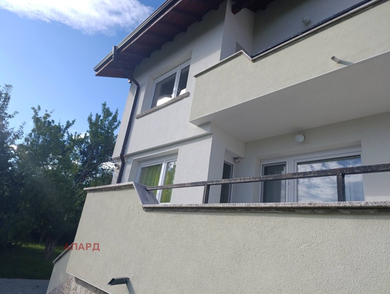 Продава КЪЩА, област София, гр. Божурище • 565000 € / 1105043.95 лв. • 48920142 1 — Holmes.bg Продава КЪЩА, област София, гр. Божурище • 565000 € / 1105043.95 лв. • 48920142 1