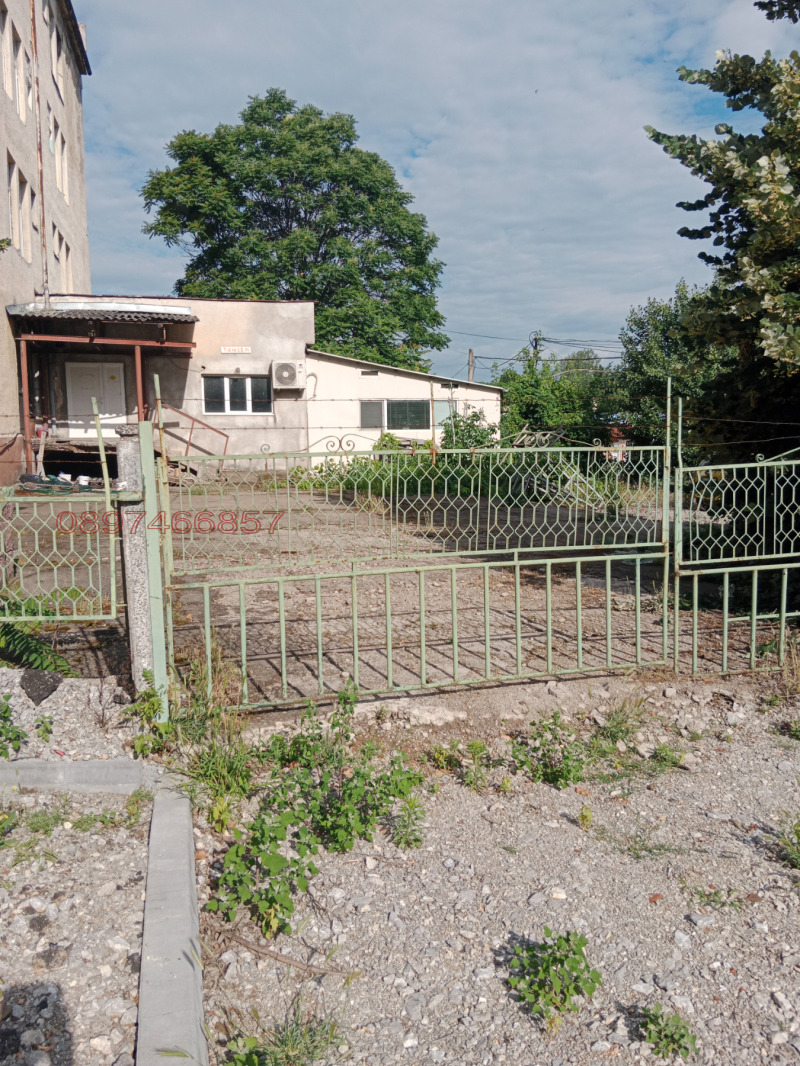 Продава ПРОМ. ПОМЕЩЕНИЕ, град Видин, Промишлена зона - Запад • 135000 € / 264037.05 лв. • 76168600 1 — Holmes.bg Продава ПРОМ. ПОМЕЩЕНИЕ, град Видин, Промишлена зона - Запад • 135000 € / 264037.05 лв. • 76168600 1