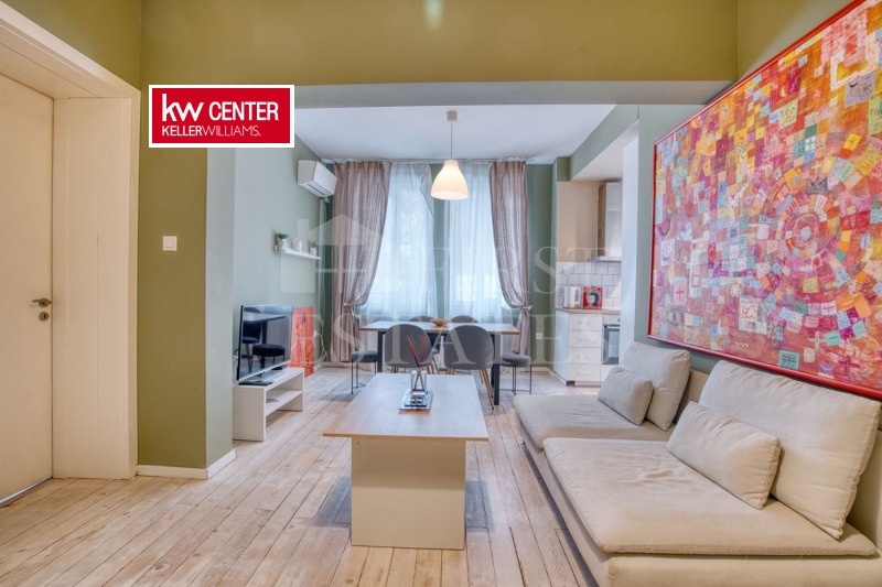 Продава 3-СТАЕН, град София, Център • 460000 € / 899681.80 лв. • 33063117 1 — Holmes.bg Продава 3-СТАЕН, град София, Център • 460000 € / 899681.80 лв. • 33063117 1