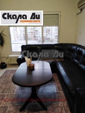Продажба на тристайни апартаменти в град София — страница 7 - изображение 16 