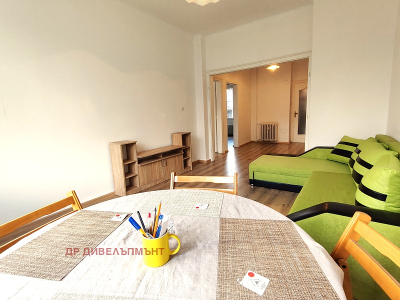 Продава 3-СТАЕН, град София, Център • 414900 € / 811473.87 лв. • 96019867 1 — Holmes.bg Продава 3-СТАЕН, град София, Център • 414900 € / 811473.87 лв. • 96019867 1