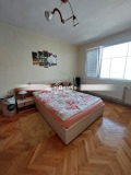 Продава 4-СТАЕН, град Разград, Център • 119000 € / 232743.77 лв. • 93355269 2 — Holmes.bg Продава 4-СТАЕН, град Разград, Център • 119000 € / 232743.77 лв. • 93355269 2
