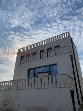 КЪЩА, 174 m2 - Holmes.bg КЪЩА, 174 m2