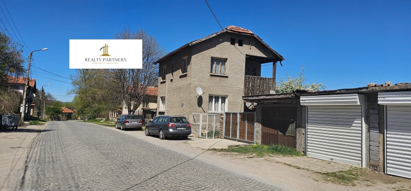 Продава  Къща, област Перник, с. Студена • 95 000 EUR • ID 15691269 — holmes.bg - [1] 