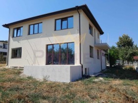 КЪЩА, 308 m2 - Holmes.bg КЪЩА, 308 m2