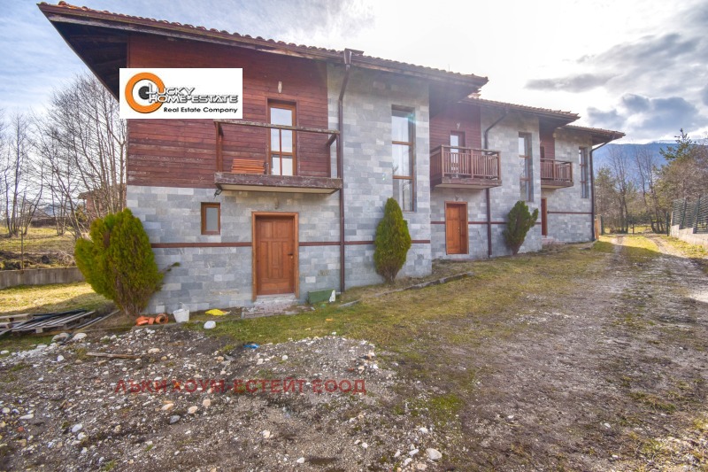 Продава КЪЩА, област Благоевград, гр. Банско • 80000 € / 156466.40 лв. • 87205280 1 — Holmes.bg Продава КЪЩА, област Благоевград, гр. Банско • 80000 € / 156466.40 лв. • 87205280 1