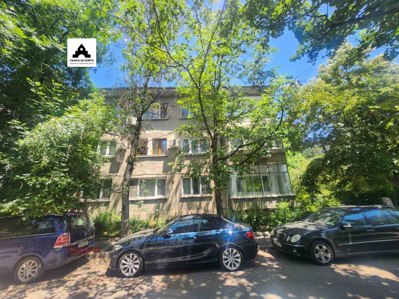 Продава 3-СТАЕН, град София, Изток • 339000 € / 663026.37 лв. • 31057844 1 — Holmes.bg Продава 3-СТАЕН, град София, Изток • 339000 € / 663026.37 лв. • 31057844 1