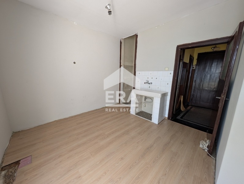 Продава 1-стаен град Шумен , Център , 45 кв.м | 41130652 — Imoti.com Продава 1-стаен град Шумен , Център , 45 кв.м | 41130652
